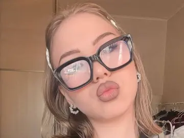 Livejasmin Live Porn of SaraBaier