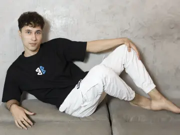 Livejasmin Free Live Porn of BidieWhite