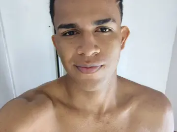 Livejasmin Free Porn Cam of AstonVera