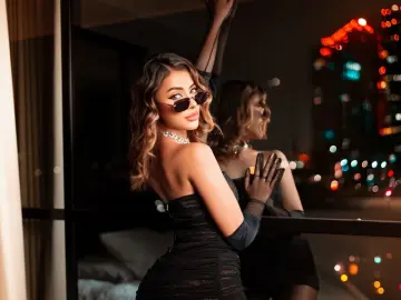 Livejasmin Live Porn of ArianaRoux