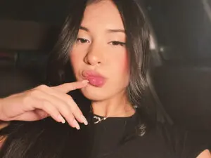Myfreecams Nude Webcam of Arielle_1