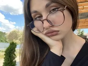 Myfreecams Watch Live Sex Cams of Mia_bunny_