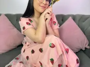 Myfreecams Live Sex Cam of Paulette655