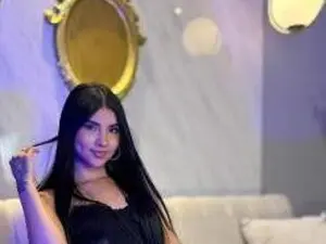 Myfreecams Live Sex Cam of MiaLaurence