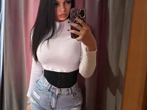 Myfreecams Free Live Porn of KayleyGunner_