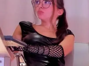 Myfreecams Sex Cam of Cute_fox_1