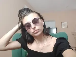 Myfreecams Adult Webcam of MilanaGreyy