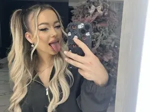 Myfreecams Adult Webcam of KylieJoyce