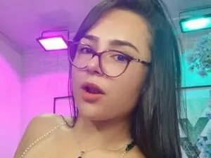 Myfreecams Adult Video Chat of Tiara_rr