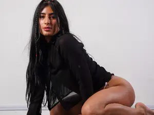 Myfreecams Adult Webcam of Saracloudy