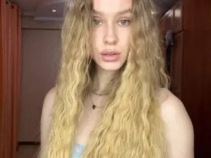 Myfreecams Nude Webcam of Alice_Maryt