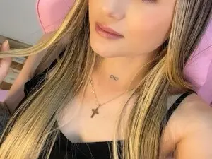 Myfreecams Private Sex Chat of Veronika_wins