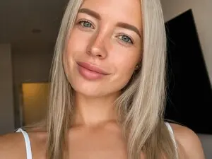 Myfreecams Free Porn Cam of Twinklin_S