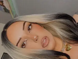 Myfreecams Watch Live Sex Cams of Venice_V