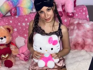 Myfreecams Nude Webcam of MayaJenner