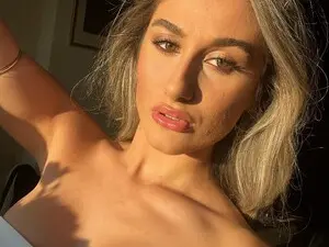 Myfreecams Live Sex of VanyaMavren