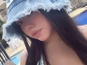 Myfreecams Best live sex cam show of Emmyrusso