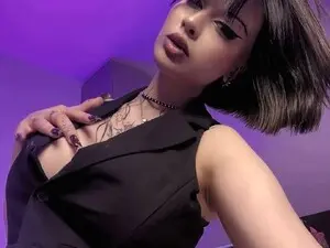 Myfreecams Adult Webcams of LunaGothGirl