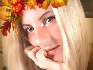 Myfreecams Best Webcam of Helenadoll