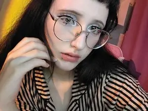 Myfreecams Free Porn Cam of Evorynna