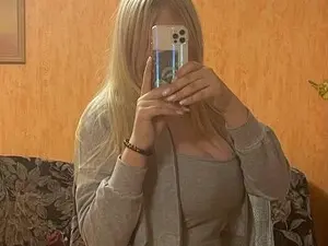 Myfreecams Adult Webcam of Vika_baby