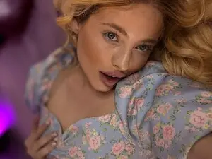 Myfreecams Live Porn of SerenaNoir