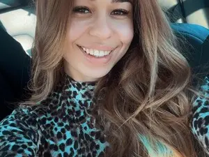 Myfreecams Sex Chat of Yennefer07