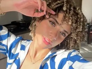 Myfreecams Live Porn of Naomidawson