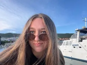 Myfreecams Sex Chat of NikaVeira