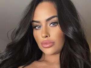 Myfreecams Adult Video Chat of AlluringEsme