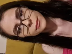 Myfreecams Adult Video Chat of Ana_squirt69