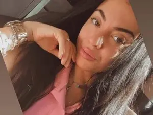 Myfreecams Live Sex Cam of LaraTaylor_