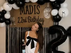 Myfreecams Free Porn Cam of madisonfoxx69