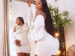 Myfreecams Adult Video Chat of Holly_J