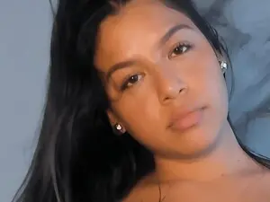 Myfreecams Adult Video Chat of Clara4w