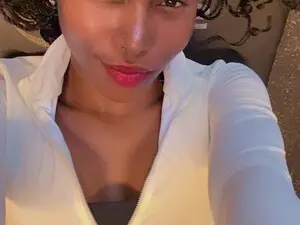 Myfreecams Live Porn of SexyGirll_