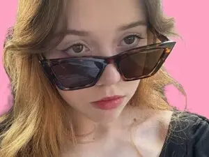 Myfreecams Watch Live Sex Cams of Libellule