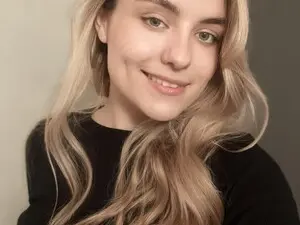 Myfreecams Adult Video Chat of Shy_shy_lily