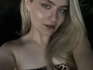 Myfreecams Free Porn Cam of Shy_shy_lily