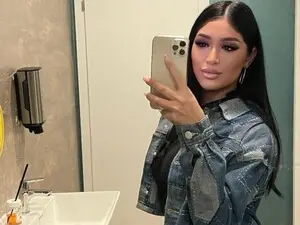 Myfreecams Best live sex cam show of Kira_Krush