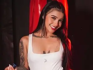 Myfreecams Sex Cam of LunaLenox