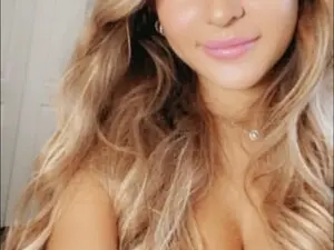 Myfreecams Live Sex Cam of Sororitygirly