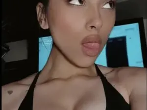 Myfreecams Adult Webcams of Cupcake_izzy