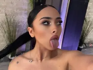 Myfreecams Live Sex of Cupcake_izzy