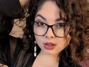 Myfreecams Free Porn Cam of KairaFantasy