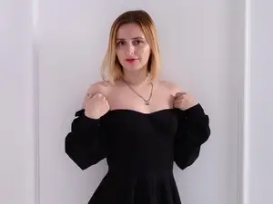 Myfreecams Sex Chat of DerrieStar