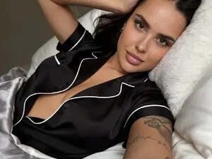 Myfreecams Sex Chat of NotYourNaomi