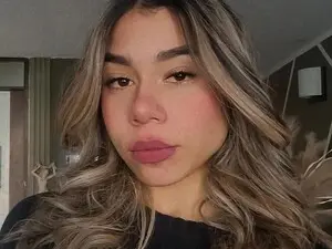 Myfreecams Live Sex Cam of Rachellcriss_