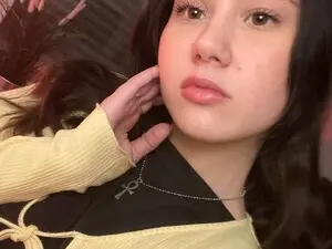 Myfreecams Free Porn Cam of FoxyLovesYouu