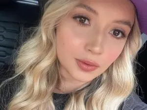 Myfreecams Free Porn Cam of Anny_kross